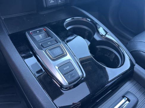 Used 2017 Honda Pilot Touring image 50