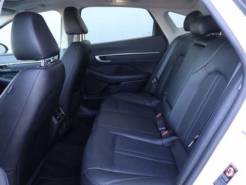 Used 2022 Hyundai Sonata Limited image 10