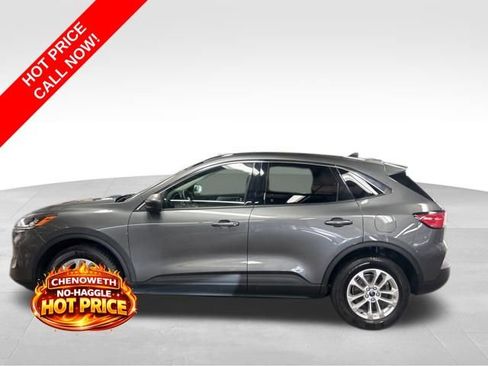 Used 2022 Ford Escape SE w/ Convenience Package image 2