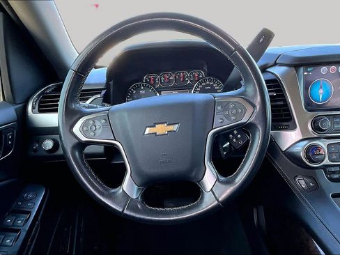 Used 2019 Chevrolet Tahoe LT AWD/4WD image 6