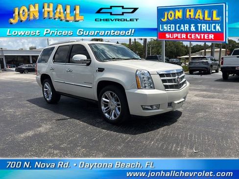 Used 2014 Cadillac Escalade Platinum AWD/4WD image 1
