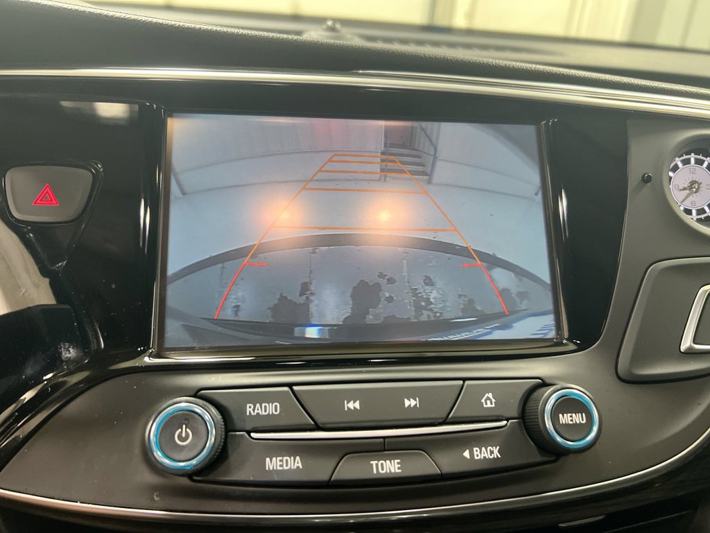 Used 2017 Buick Envision Essence FWD image 15