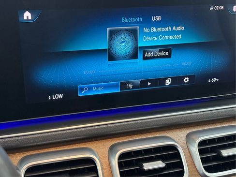 Used 2020 Mercedes-Benz GLS 450 4MATIC image 48