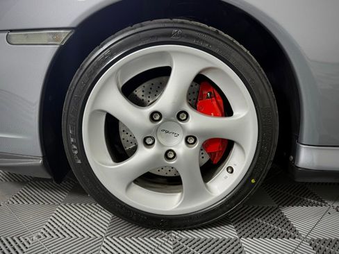 Used 2004 Porsche 911 Turbo image 12