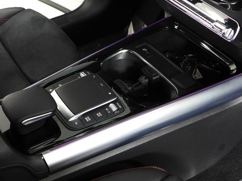 Used 2022 Mercedes-Benz GLA 250 image 15