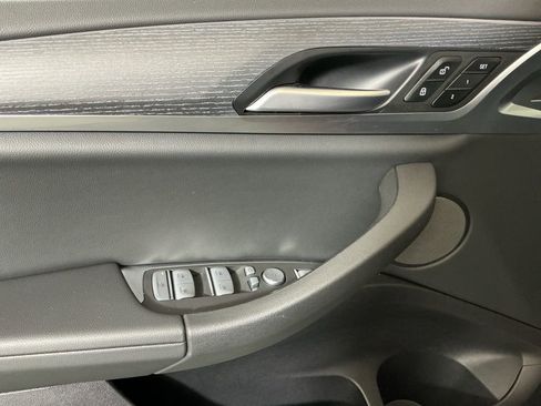 Certified 2023 BMW X4 xDrive30i w/ M Sport Package image 19