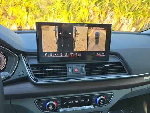 Certified 2025 Audi Q5 2.0T Premium Plus image 25