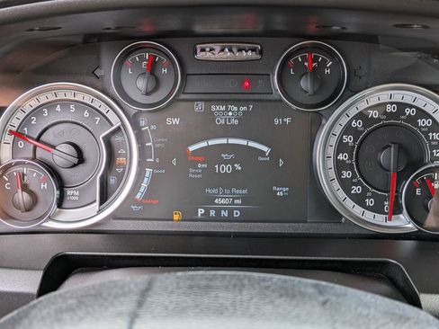 Used 2023 RAM 1500 Classic SLT w/ Trailer & Traction Group AWD/4WD image 17