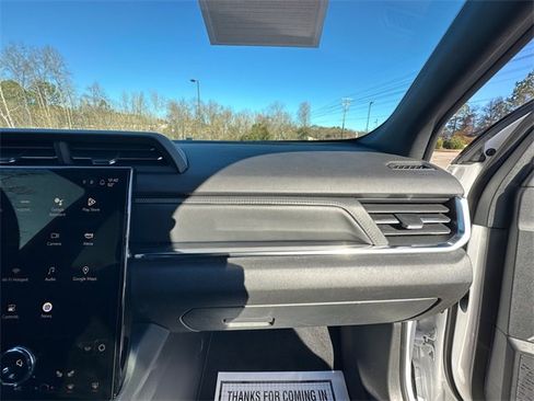 Used 2025 GMC Terrain Elevation image 16