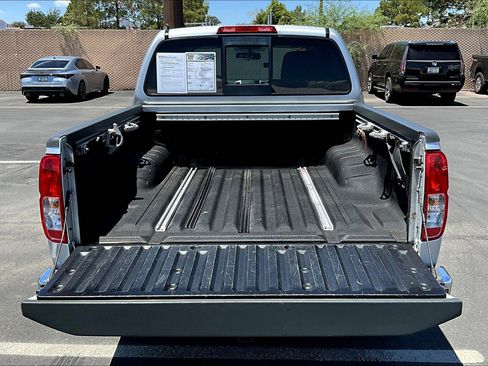 Used 2016 Nissan Frontier SV w/ SV Value Truck Package image 25