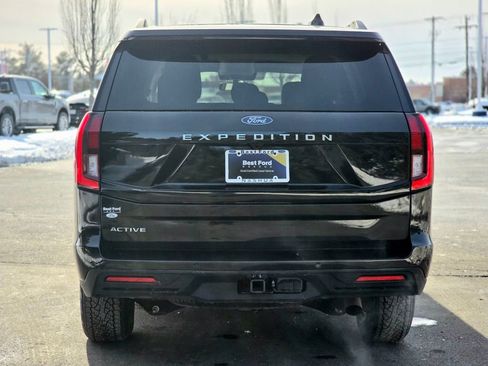 Used 2025 Ford Expedition Active image 8
