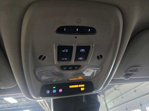 Used 2020 Buick Encore GX Essence w/ Experience Buick Package image 23