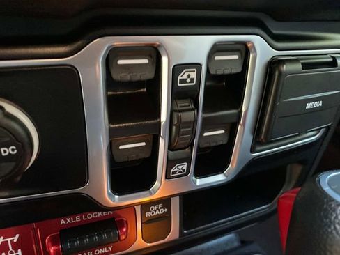 Used 2024 Jeep Wrangler Willys 4xe image 13