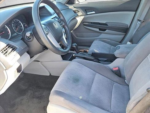 Used 2009 Honda Accord LX-P image 14