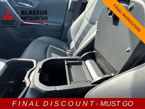 Used 2023 Toyota RAV4 Limited image 74