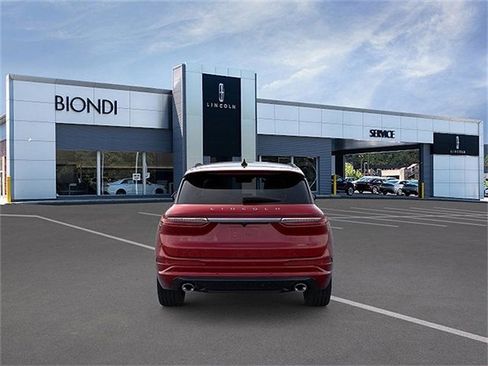 New 2026 Lincoln Corsair Reserve w/ Jet Appearance Package AWD/4WD image 5