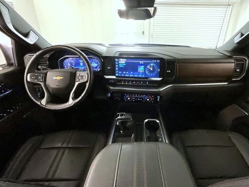 Certified 2024 Chevrolet Silverado 1500 High Country image 13