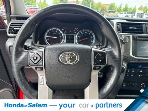 Used 2019 Toyota 4Runner Limited AWD/4WD image 15
