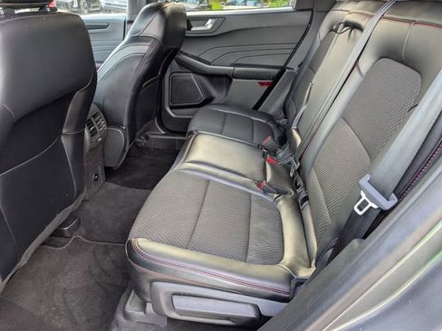 Used 2024 Ford Escape ST-Line w/ Tech Pack #1 FWD image 11