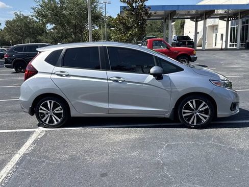 Used 2020 Honda Fit EX image 3