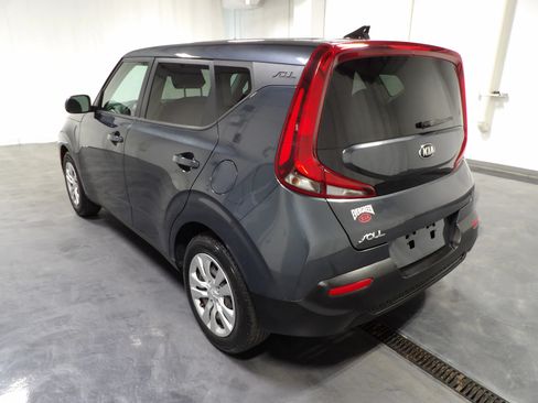 Used 2020 Kia Soul LX FWD image 6