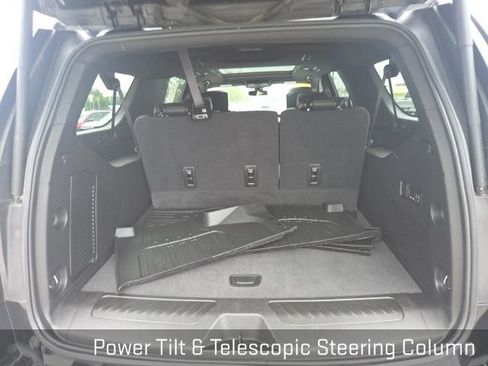 Used 2021 GMC Yukon XL SLT w/ SLT Luxury Plus Package AWD/4WD image 54