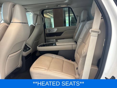 Used 2020 Lincoln Navigator Reserve w/ Equipment Group 208A Reserve AWD/4WD image 11
