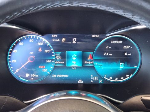 Used 2023 Mercedes-Benz GLC 300 4MATIC Coupe image 17