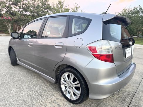 Used 2009 Honda Fit Sport image 23