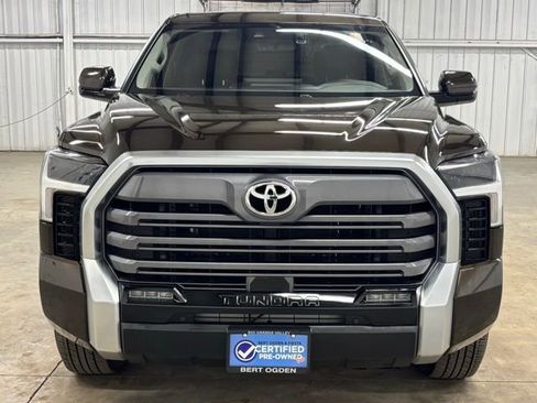 Used 2024 Toyota Tundra Limited w/ Power Package AWD/4WD image 2