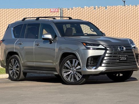 New 2026 Lexus LX 700h Luxury AWD/4WD image 2