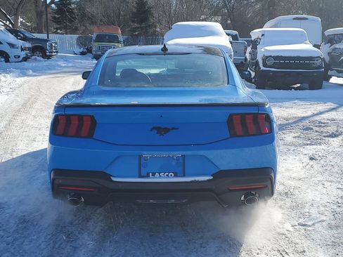 New 2026 Ford Mustang Coupe image 5