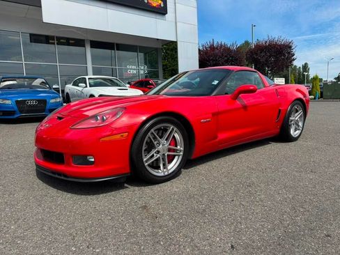 Used 2007 Chevrolet Corvette Z06 w/ Preferred Equipment Group RWD image 4