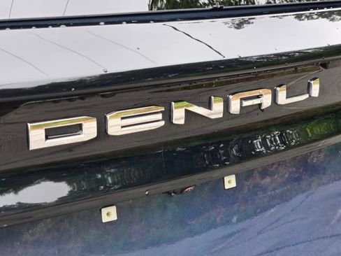 Used 2026 GMC Acadia Denali w/ Super Cruise Package AWD/4WD image 20