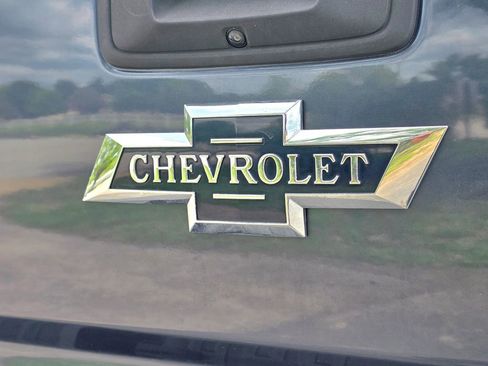 Used 2018 Chevrolet Silverado 1500 LTZ Z71 w/ Centennial Edition AWD/4WD image 7