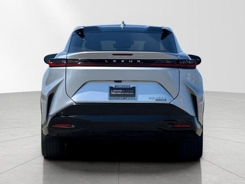 Certified 2023 Lexus RZ 450e Premium AWD/4WD image 5