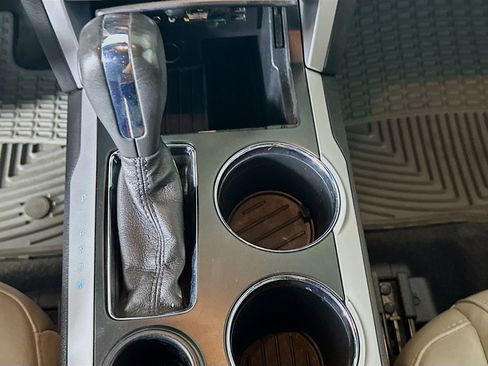 Used 2011 Ford Explorer XLT w/ 202A Rapid Spec Order Code image 24