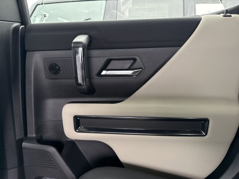 New 2026 GMC Hummer EV SUV image 26