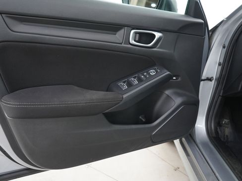 Used 2023 Honda Civic LX image 17