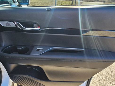 Used 2022 Hyundai Palisade Limited image 18