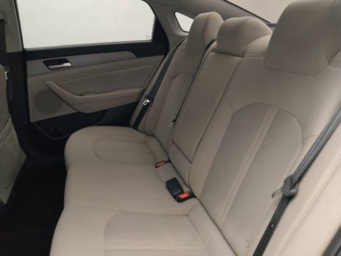 Used 2018 Hyundai Sonata SEL FWD image 18