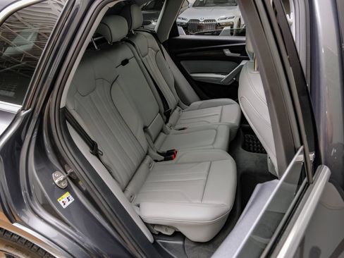 Used 2024 Audi Q5 2.0T Premium Plus AWD/4WD image 38