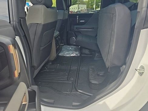 New 2025 GMC Hummer EV 3X image 19
