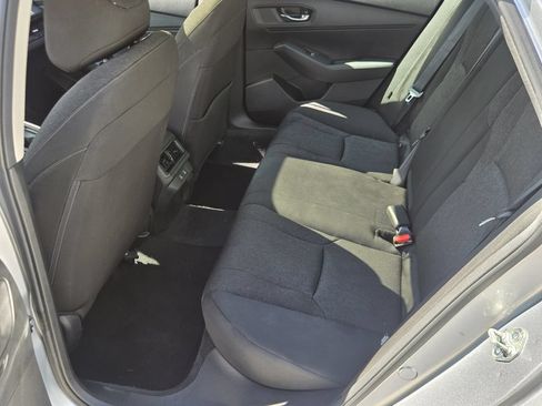 Certified 2025 Honda Accord SE image 12