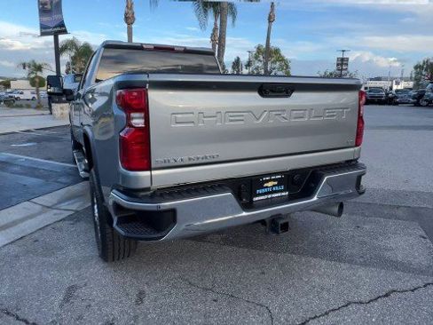 Used 2024 Chevrolet Silverado 3500 LT w/ Convenience Package image 7