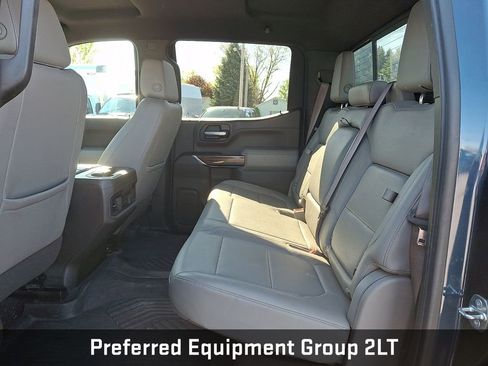 Used 2021 Chevrolet Silverado 1500 LT Trail Boss w/ Convenience Package II AWD/4WD image 13