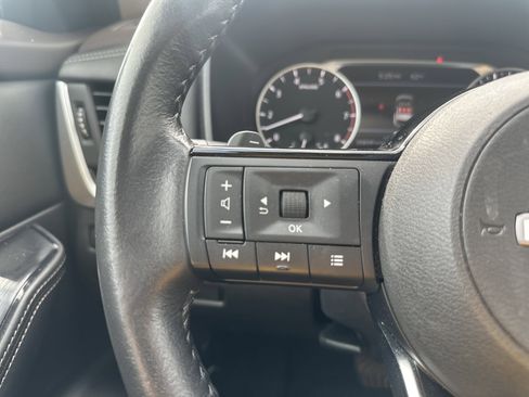 Used 2023 Nissan Rogue SV w/ SV Premium B Package AWD/4WD image 22