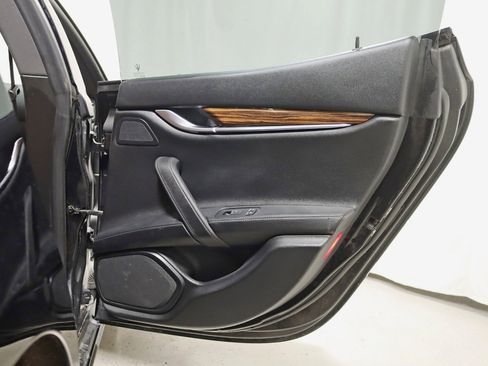 Used 2017 Maserati Ghibli S Q4 image 30