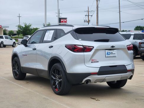 Used 2022 Chevrolet Blazer LT w/ Redline Edition FWD image 9