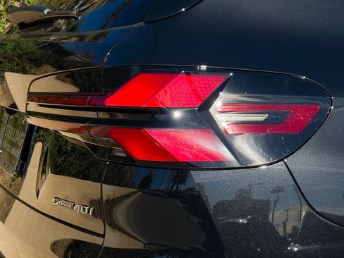 New 2026 BMW X5 sDrive40i w/ M Sport Package image 7